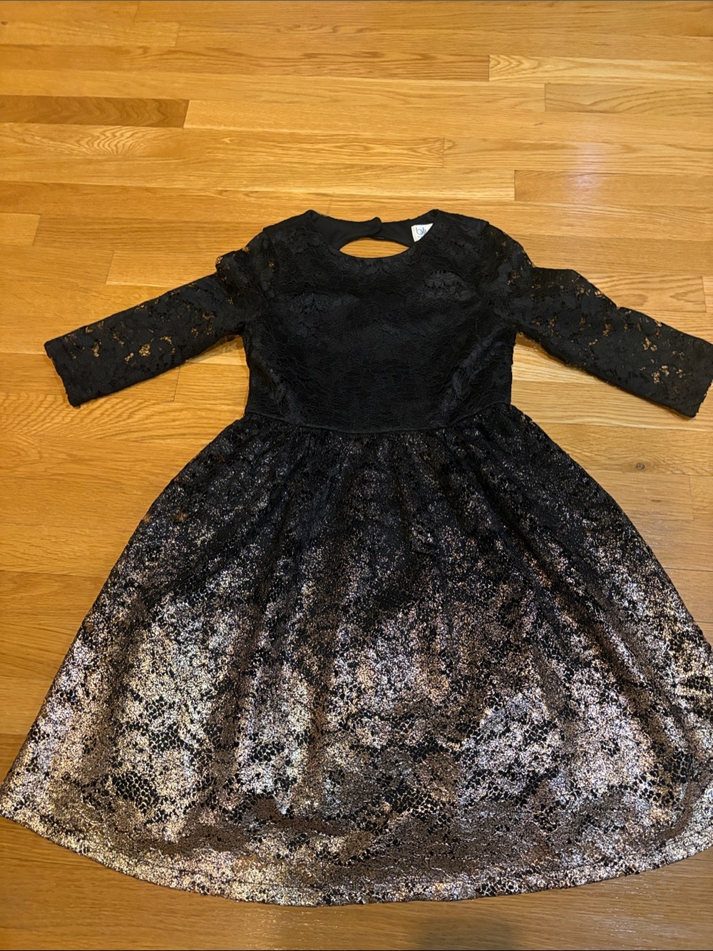 Fancy black/gold lace dress - Size 12